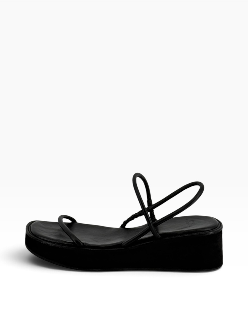 Amomento Minimal Black Leather Platform Strappy Sandals